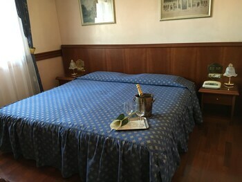 Hotel Minerva