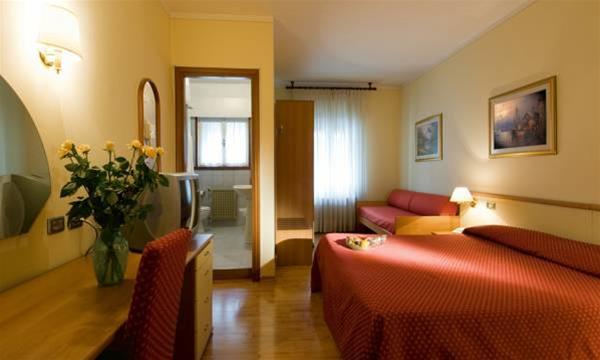 Hotel Montereale