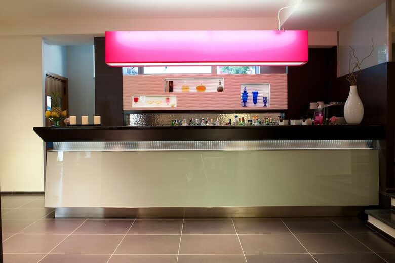 Hotel Marad