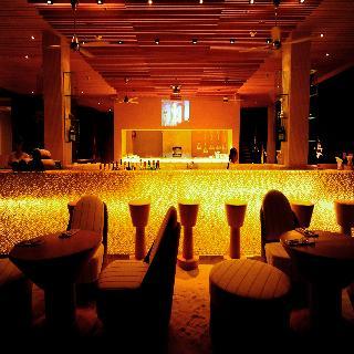 Hotel Renaissance Phuket Resort & Spa