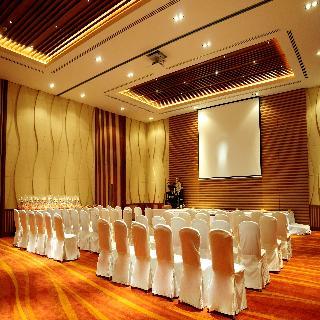 Hotel Renaissance Phuket Resort & Spa