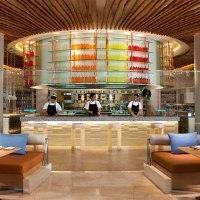 Hotel Renaissance Phuket Resort & Spa