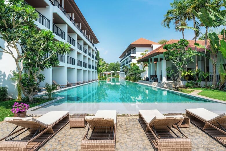 Hotel Estella Phuket Mai Khao Beach Resort