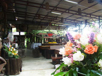 Hotel Lhongkhao Resort