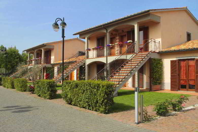 Aparthotel Villaggio Le Querce