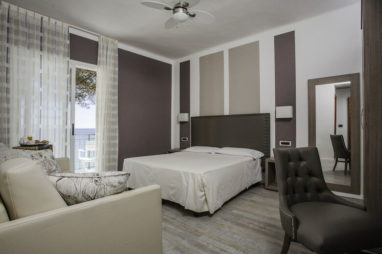 Hotel Arc En Ciel