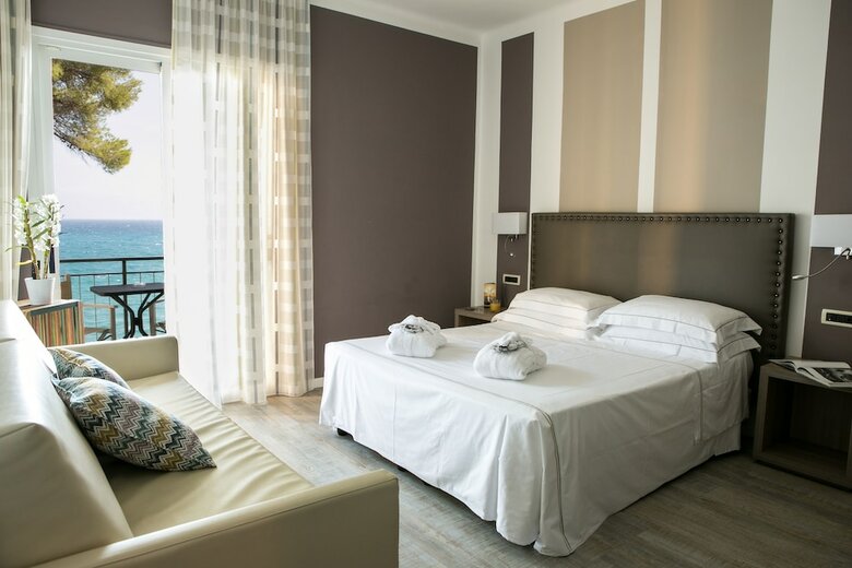 Hotel Arc En Ciel