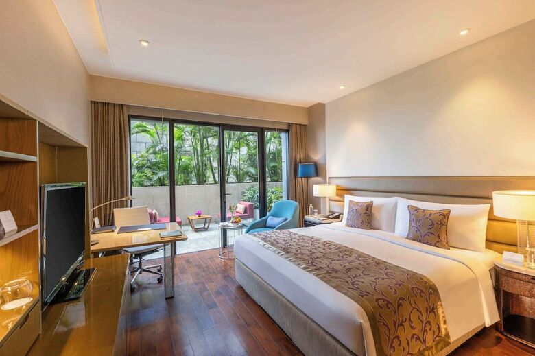 Kempinski Ambience Hotel Delhi