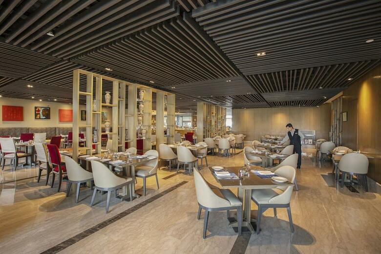 Kempinski Ambience Hotel Delhi