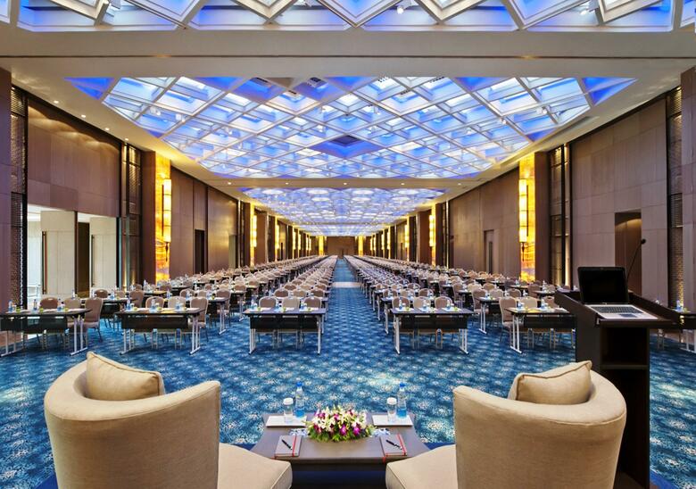 Kempinski Ambience Hotel Delhi