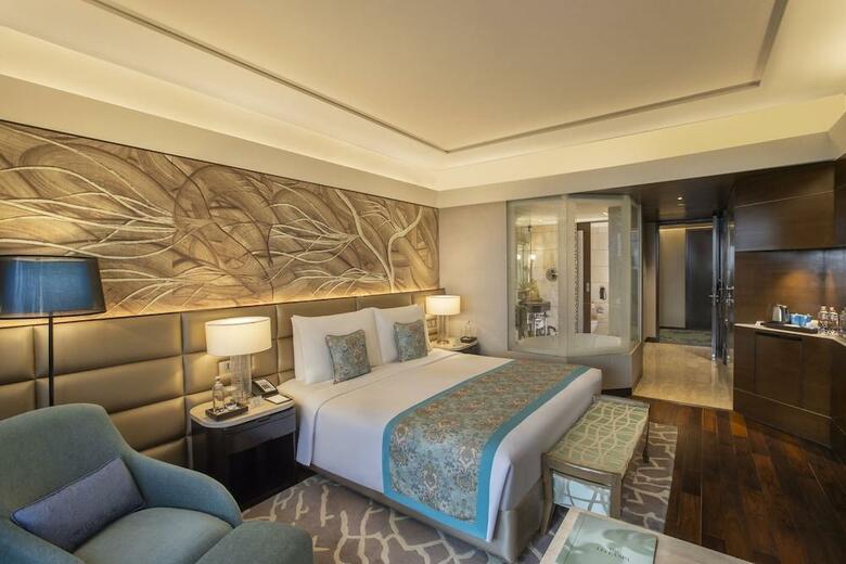 Kempinski Ambience Hotel Delhi