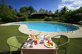 Hotel Badian Island Wellness Resort