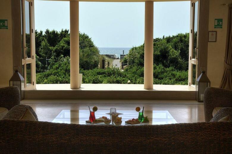 Hotel Tombolo Talasso Resort