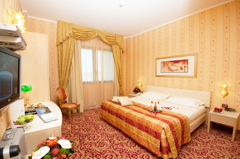 Hotel Uniqo Sempione Fiera