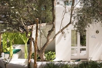 Hotel Su Gologone