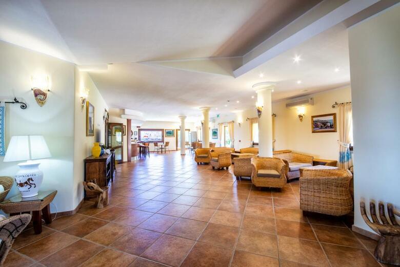 Hotel Costa Caddu