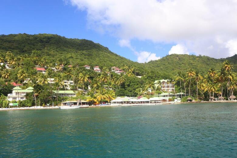 Hotel Marigot Beach Club & Dive Resort