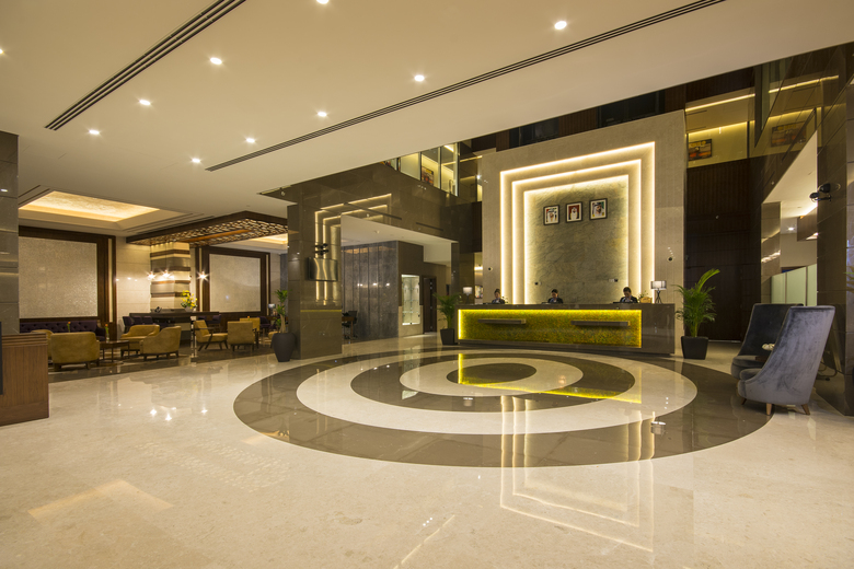 Apartamento Golden Tulip Media Hotel