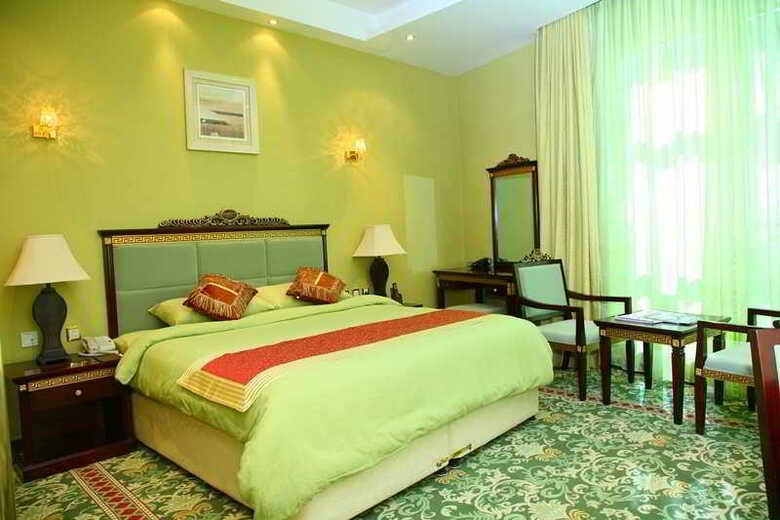 Apartamento Golden Tulip Media Hotel