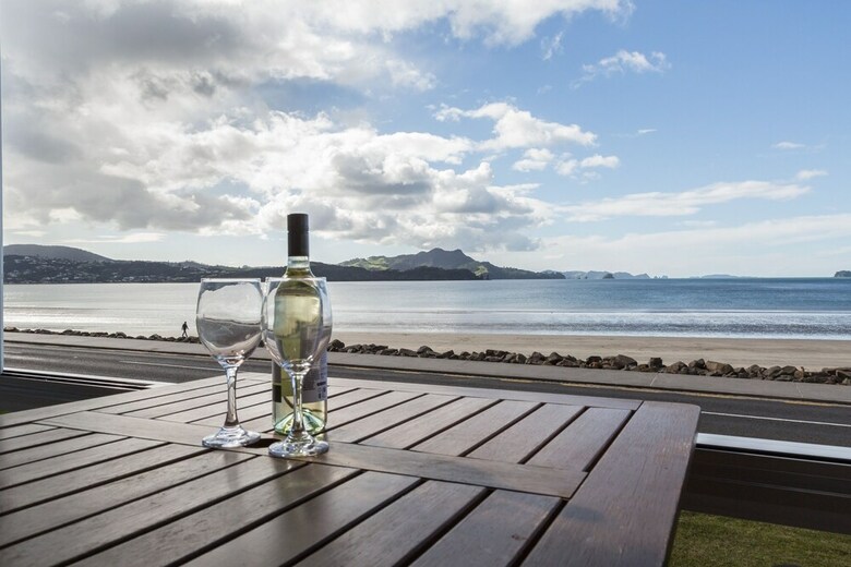 Motel Waterfront Apartments Whitianga