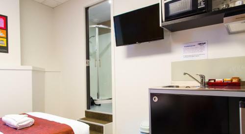 The Setup On Manners Serviced Apartments