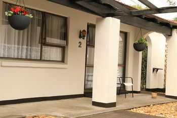 Papakura Motor Lodge & Motel