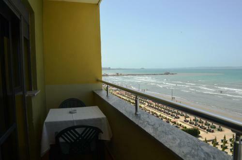 Hotel Joel Residence