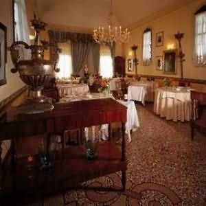 Hotel Villa Del Quar
