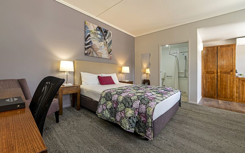 Motel Coachmans Inn Warwick