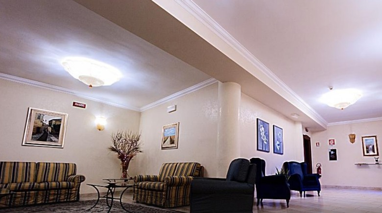 Hotel Roma Domus