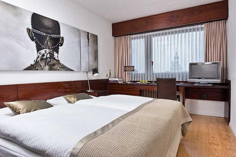 Hotel Wyndham Berlin Excelsior