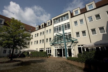 Premier Airport Hotel Dresden(.)