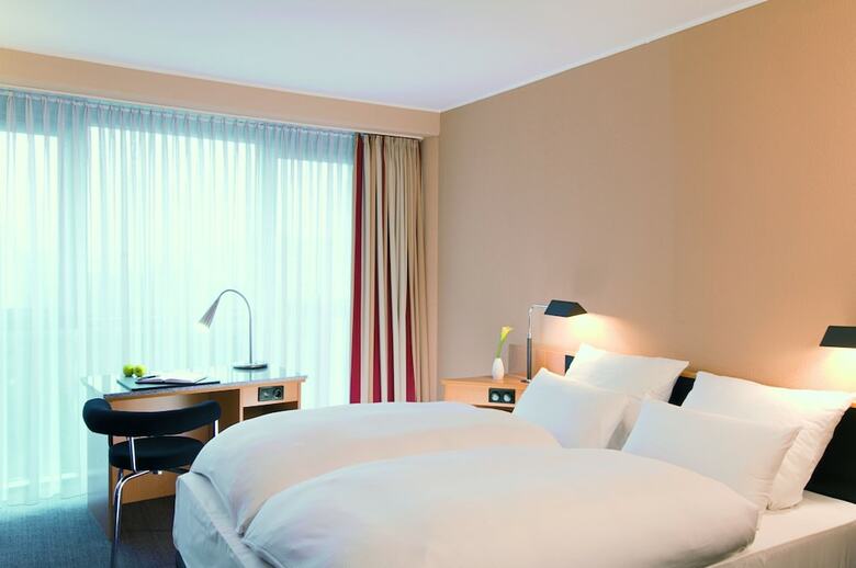 Hotel NH Dusseldorf City