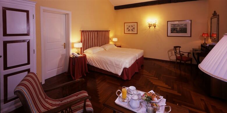 Relais Villa Matilde - A Sina Hotel