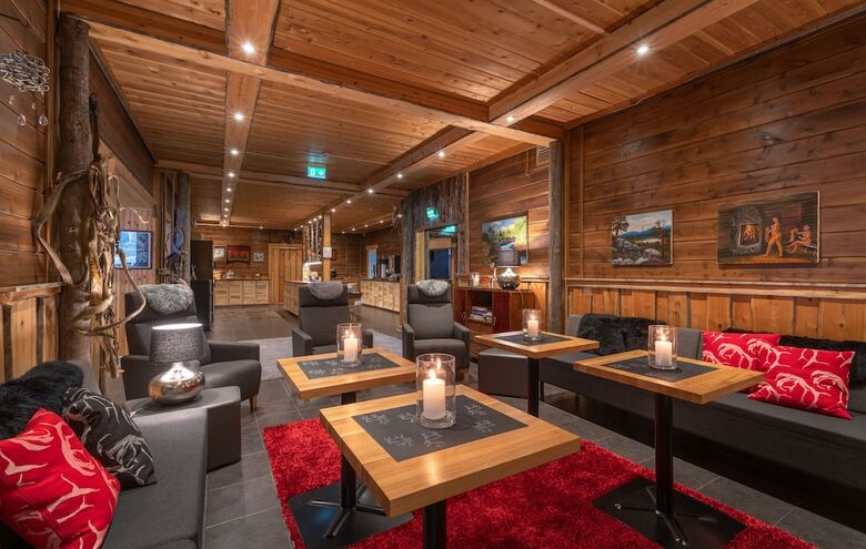 Wilderness Hotel Nellim & Igloos