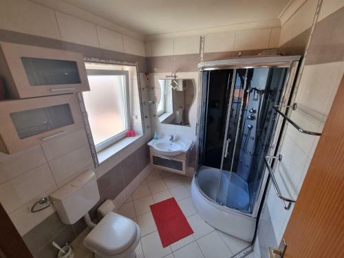 Hostal Guesthouse Franica