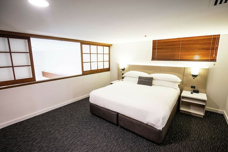 Hotel Holiday Inn Esplanade Darwin