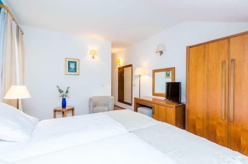 Hostal Pansion Costeria Srebreno