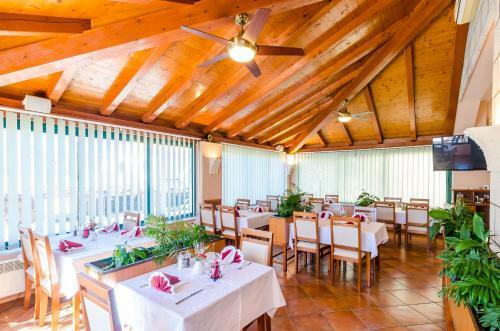 Hostal Pansion Costeria Srebreno