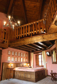Hotel Castello Di Petroia Relais