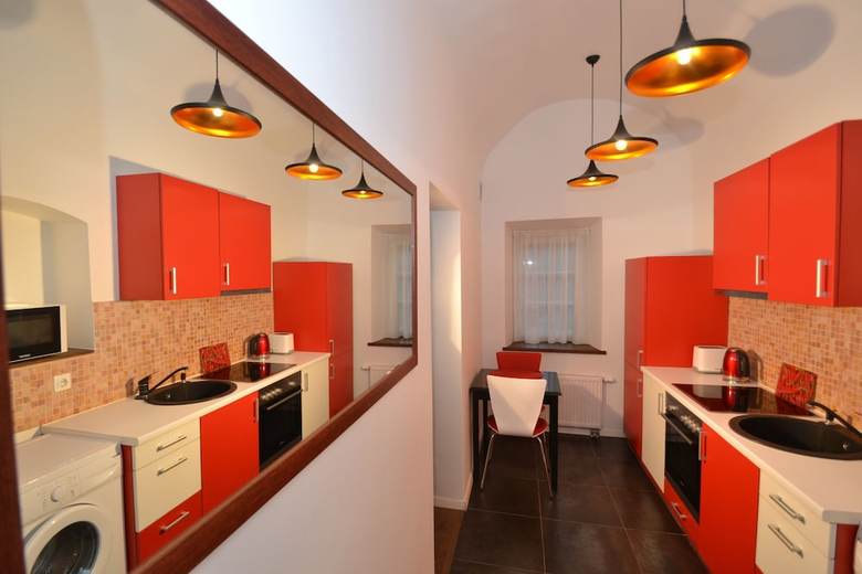Rentida Apartments
