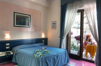 Hotel Santa Lucia