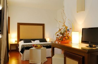 Cala Rosa Club Hotel