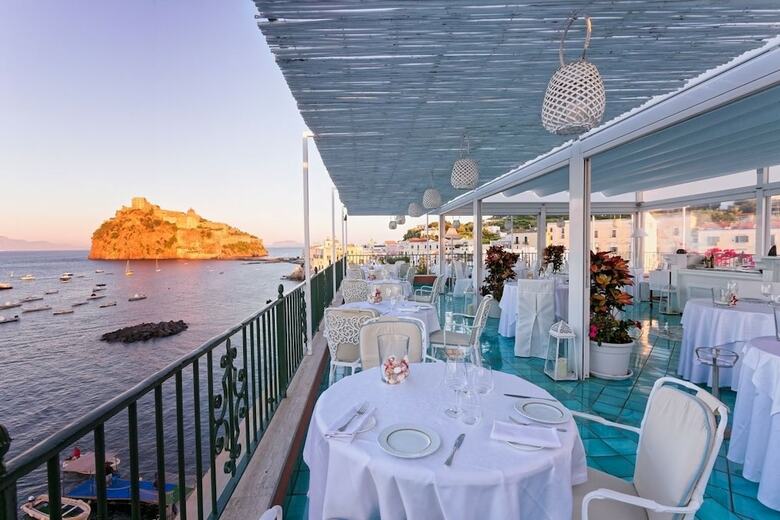 Hotel Miramare E Castello