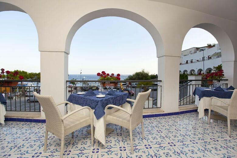 Hotel Punta Campanella Resort & Spa