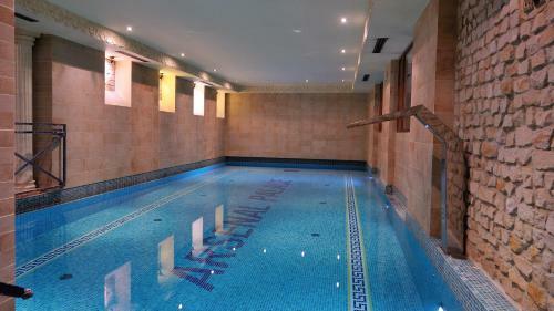 Hotel Diament Arsenal Palace Katowice - Chorz�w