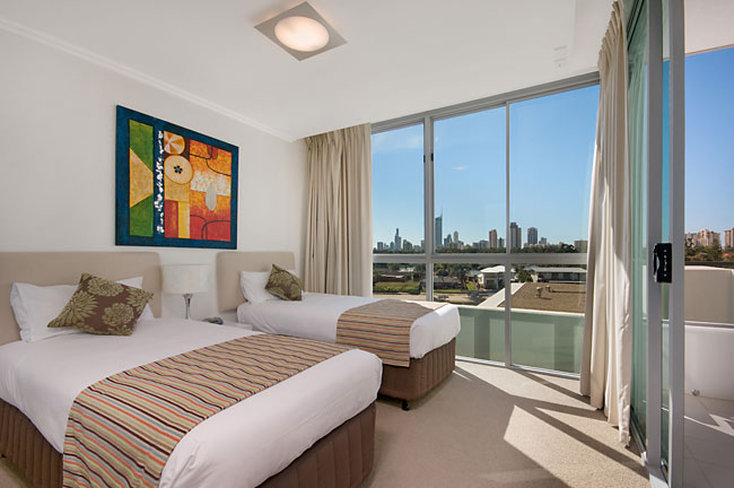 Hotel Freshwater Point Resort