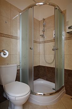 Enigma Hostel & Apartments