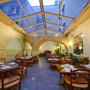 Best Western Le Grand Hotel