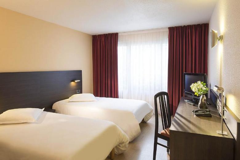 Hotel Oceania Brest Aeroport
